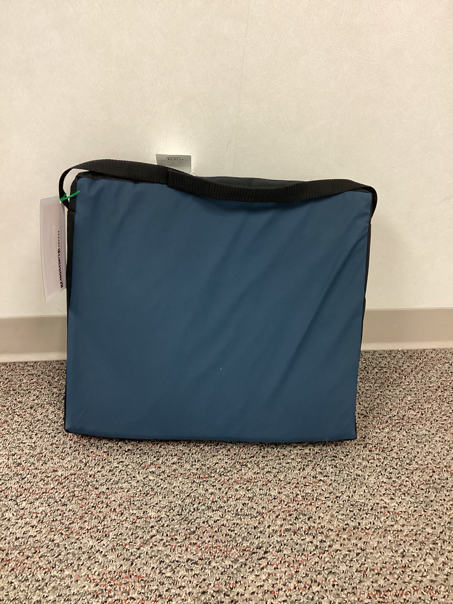 18" Wheelchair cushion