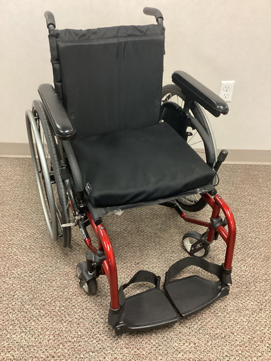 18" Manual Wheelchair