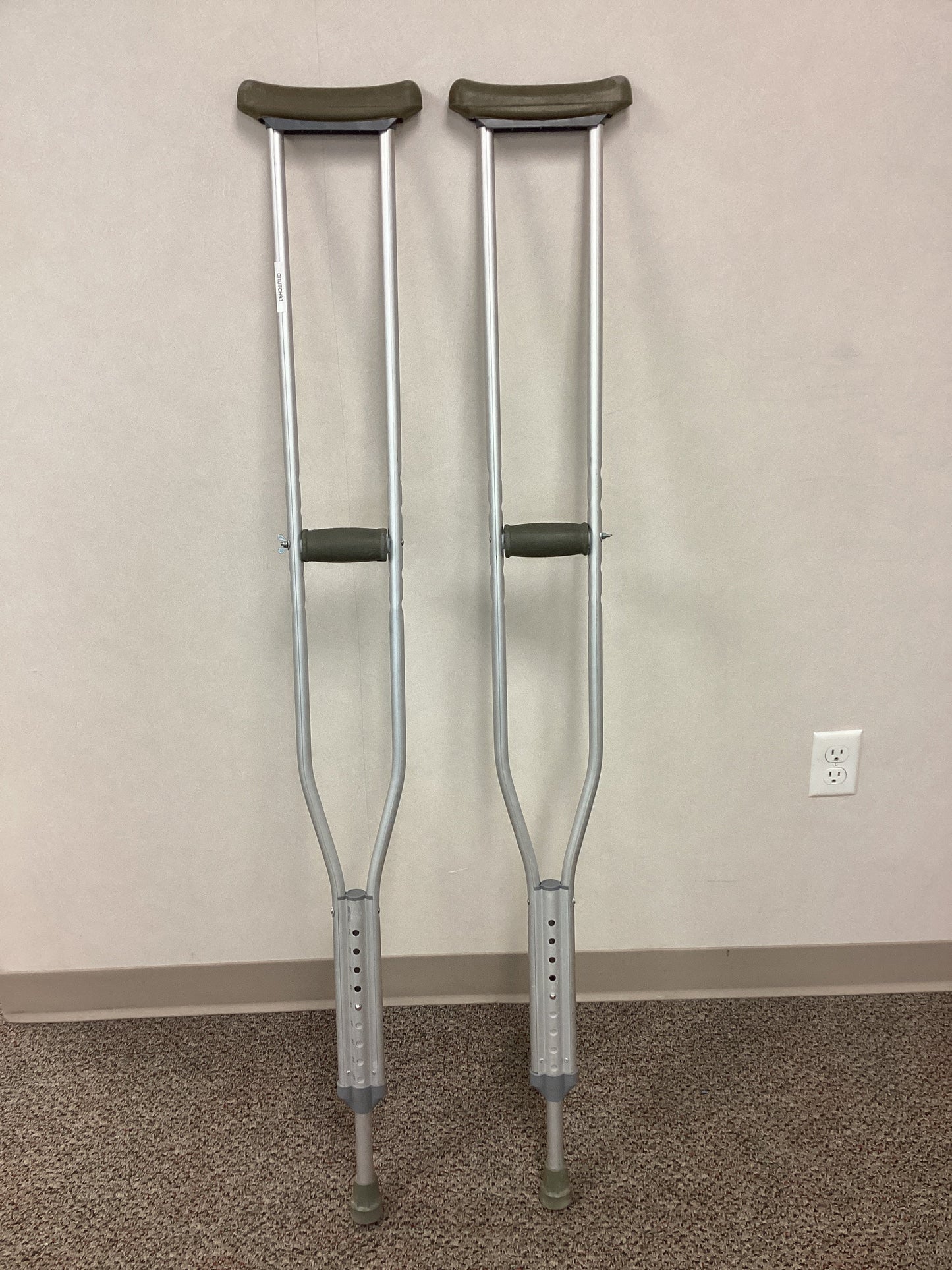 Tall Crutches