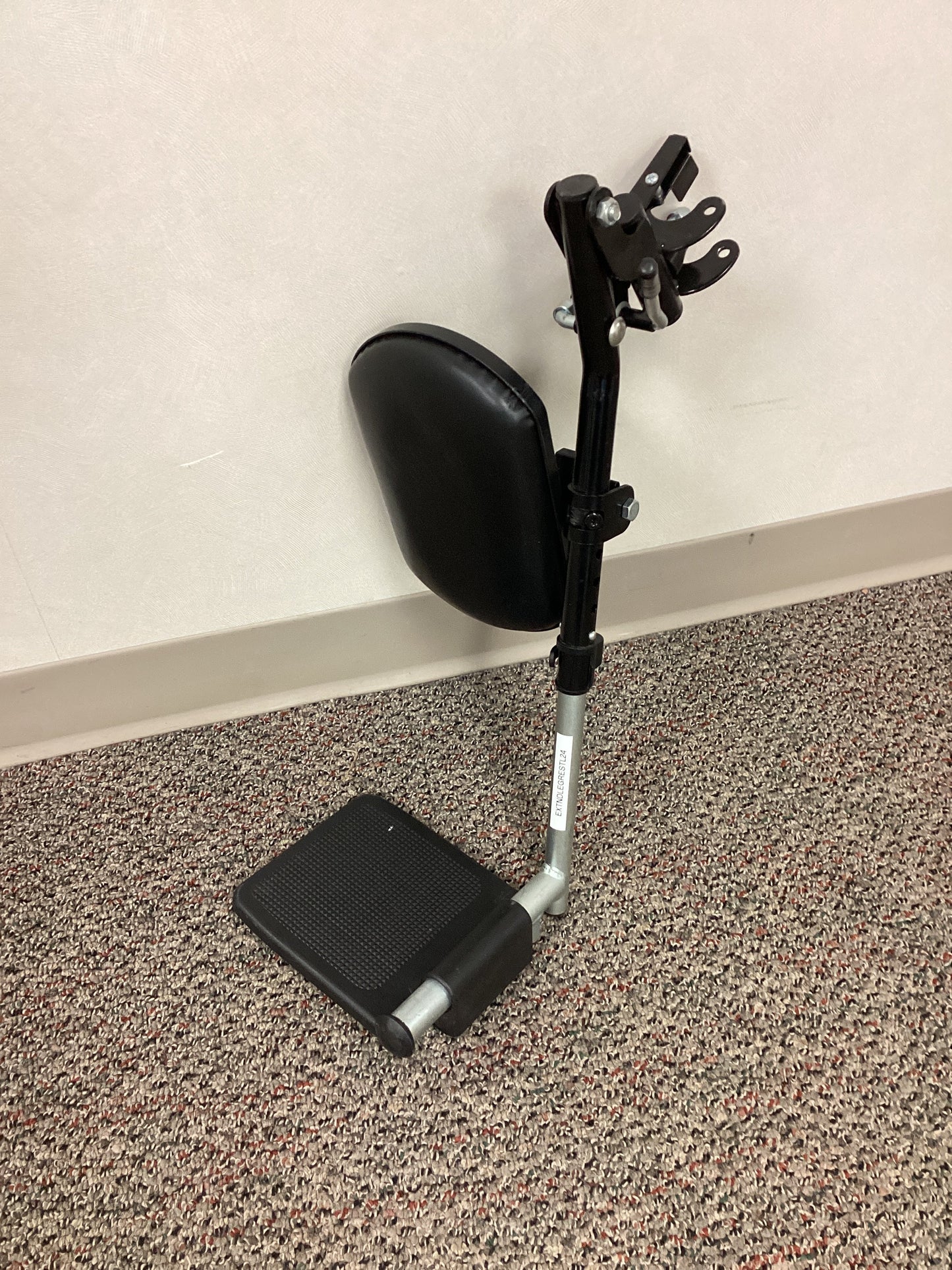 Elevating Wheel Chair Leg Rest (Left)