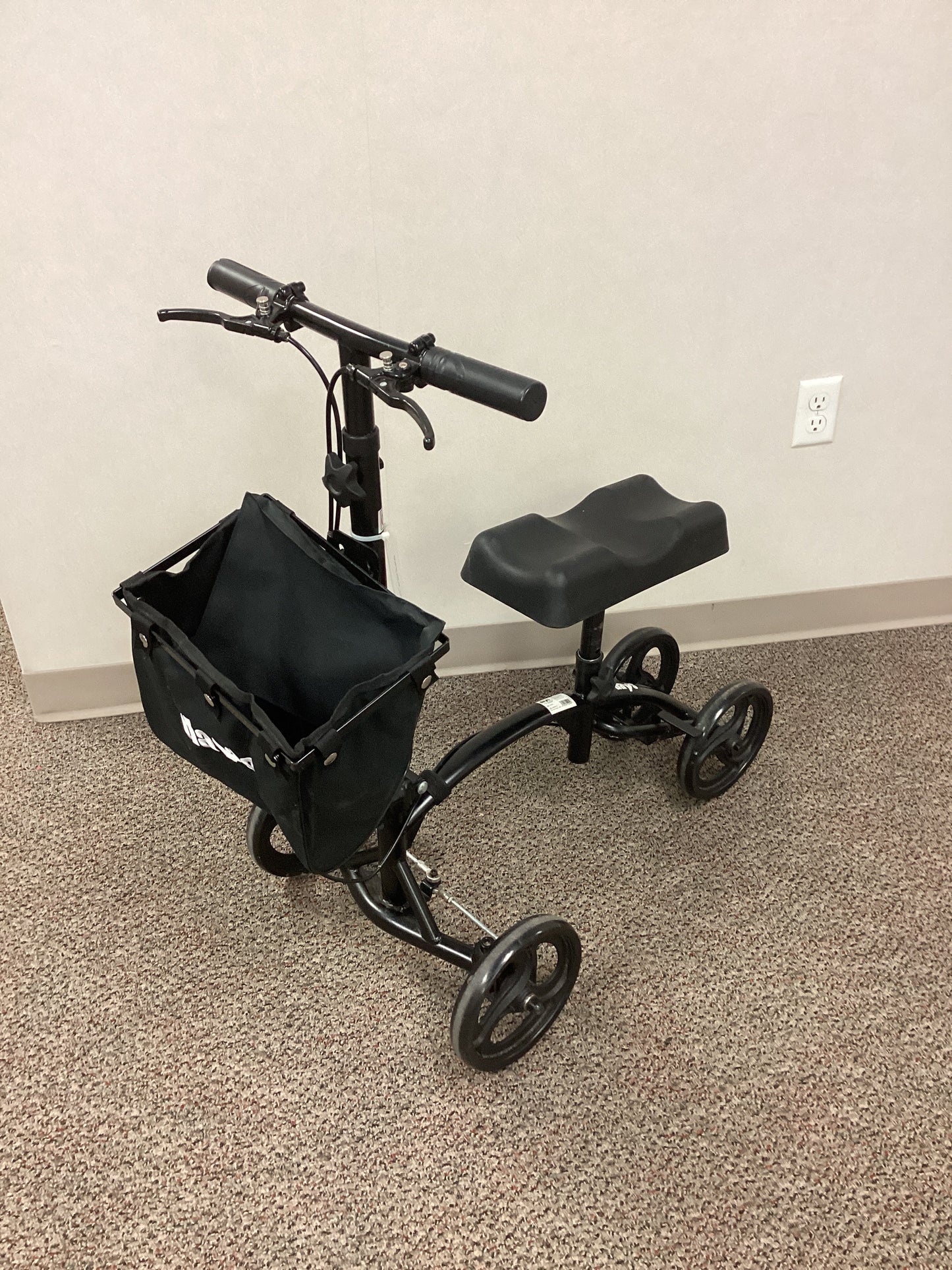 Knee Scooter