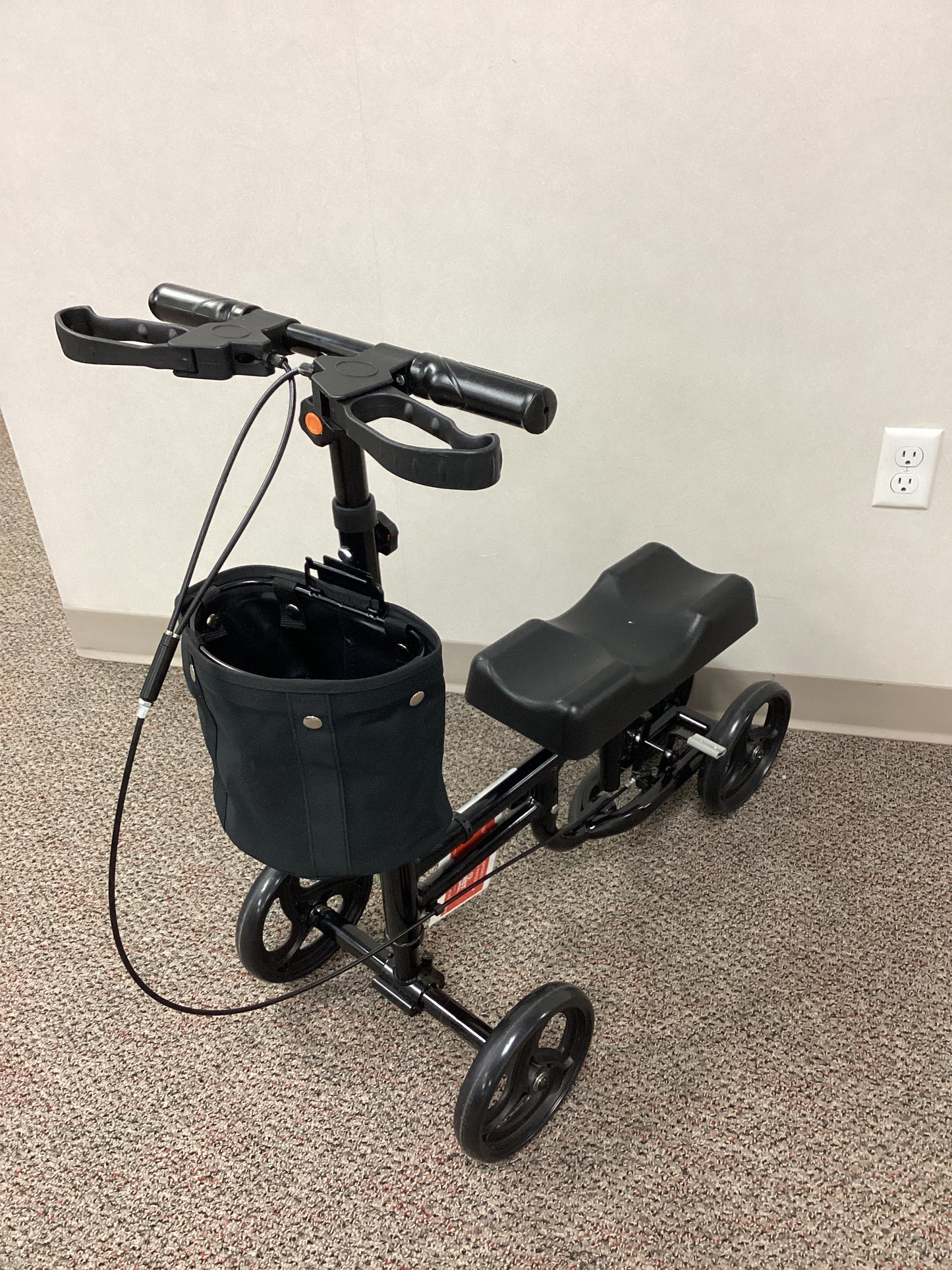 Knee Scooter