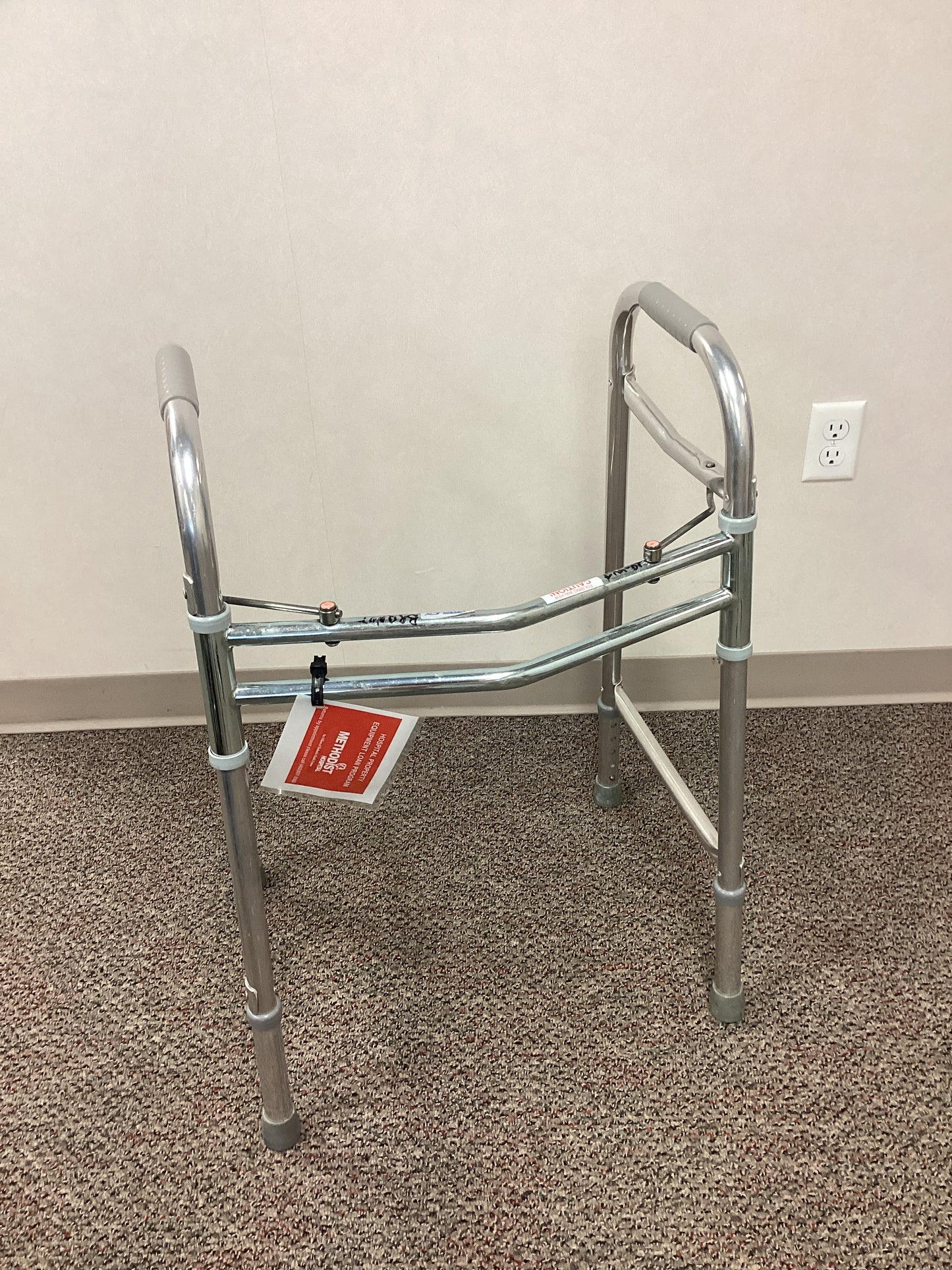 No Wheel Walker